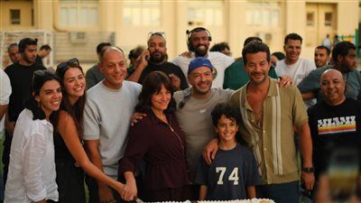 بعد نجاح 220 يوم.. شركة الصبّاح إخوان تطلق مسلسلًا مصريًا جديدًا بعنوان سنجل ماذر فاذر - الخليج الان