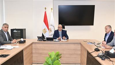 وزير الري يتابع موقف الإجراءات العاجلة من قِبل مصلحة الميكانيكا والكهرباء للتعامل مع حالات الطوارئ - الخليج الان