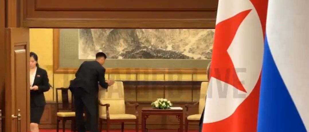 «نظفوا كل شيء لمسه».. لماذا مسح فريق زعيم كوريا الشمالية آثاره بعد لقاءه مع بوتين فى بكين؟ - الخليج الان