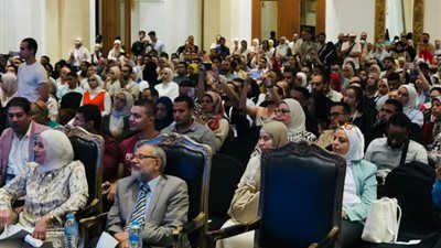 وزارة الصحة تشارك بـ2000 طبيب في المؤتمر السنوي العاشر لنقابة أطباء الأسنان (EDSIC) - الخليج الان