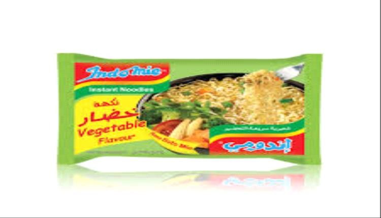 انسداد معوى وتلف كبد.. مخاطر تناول "اندومي" النيئة