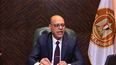 وزارة العمل تطرح 4007 فرصة عمل بمرتبات مجزية في 8 محافظات - الخليج الان