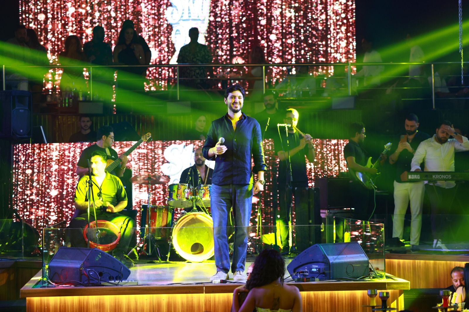 سهرة طربية.. محمد فضل شاكر يتألق في حفله بالساحل الشمالي| صور - الخليج الان