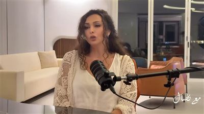 المطربة أمل حجازي بعد خلعها الحجاب: ربنا لو كان عايزنا نغطي شعرنا كان قال - الخليج الان