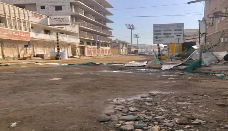 مواطنون في عدن يحملون "اليونبس" مسؤولية عذاباتهم!