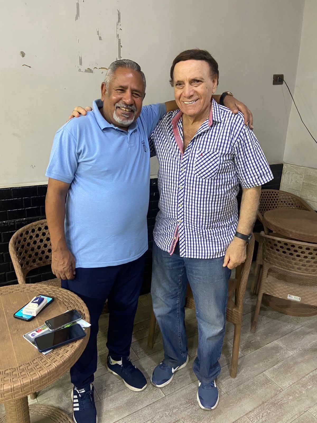 وفاة الفنان فكري عبد الحميد شبيه ودوبلير الزعيم عادل امام - الخليج الان