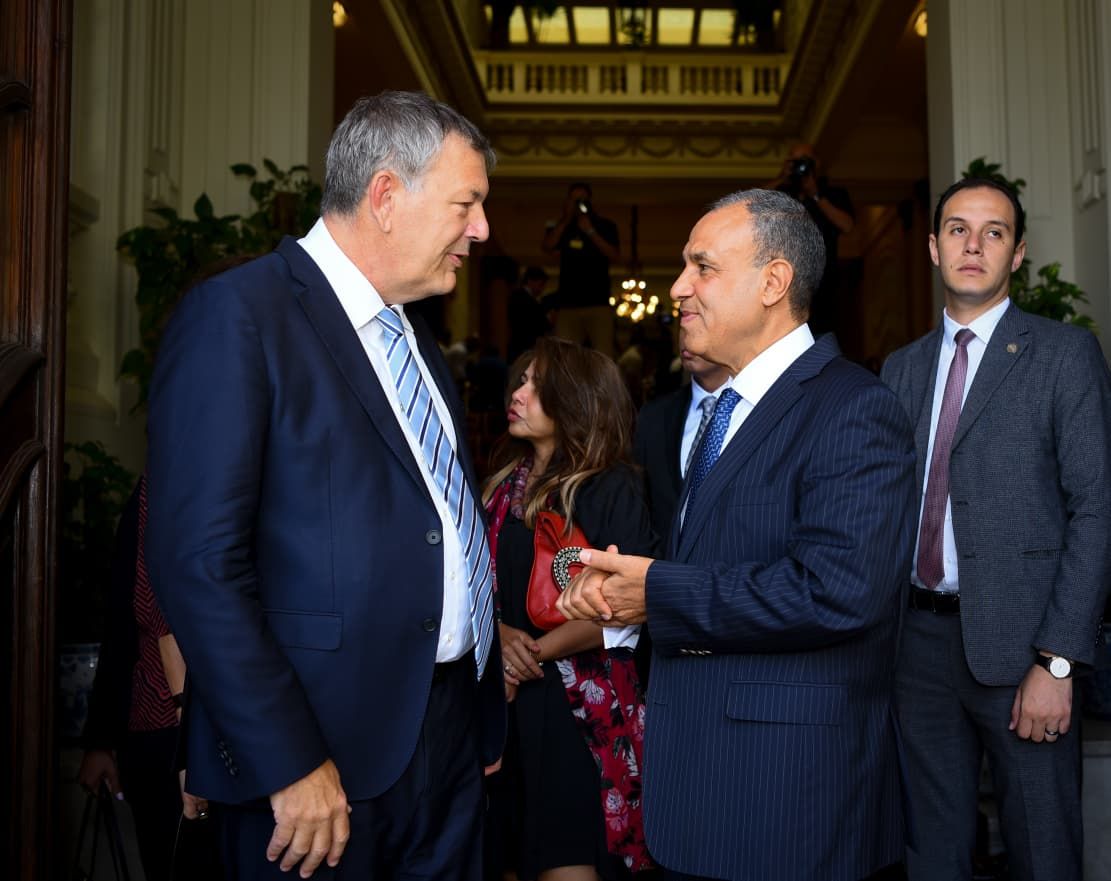 وزير الخارجية: مسألة التهجير خط أحمر بالنسبة لمصر ولن يتم القبول به - الخليج الان