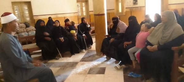 قومى المرأة يواصل تنظيم 30 من جلسات الدوار بقرى ونجوع مركز كوم أمبو إستفاد منها 1500 سيدة - الخليج الان