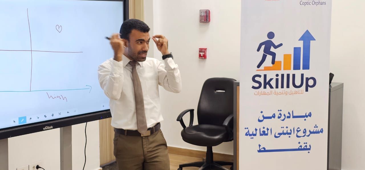 جامعة جنوب الوادي تنظم ورشة عمل لتأهيل الشباب لسوق العمل ضمن مشروع "ابنتي الغالية" - الخليج الان