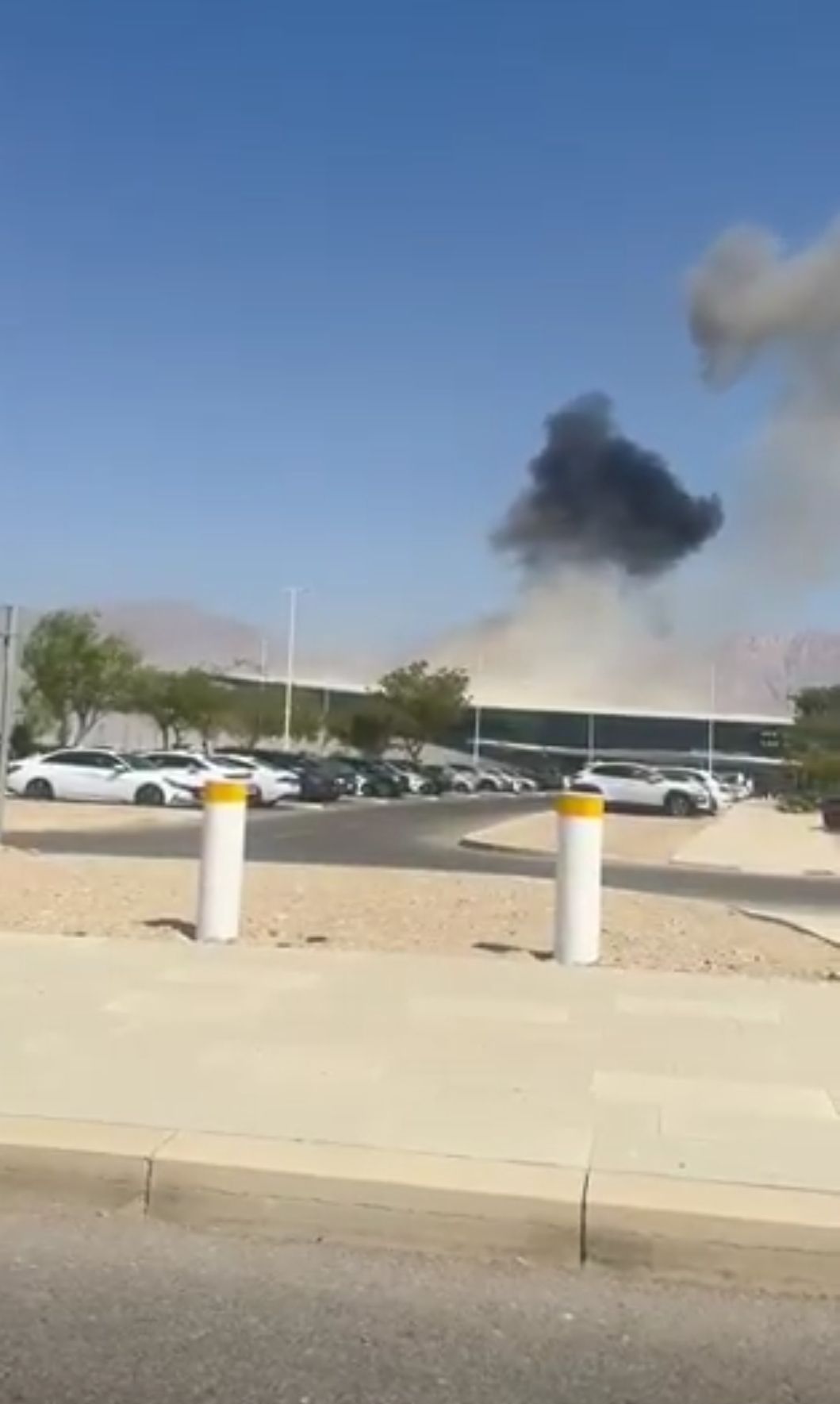 «إغلاق المجال الجوي».. هجوم حوثي يستهدف مطار رامون وإصابة عدد من الإسرائيليين - الخليج الان