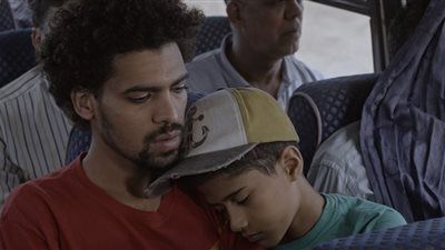 مخرج فيلم المستعمرة: سعيد بالعودة إلى الجونة بعد دعمهم للفيلم بجائزتين - الخليج الان