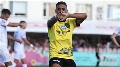 أزمة داخل نادي الزمالك بسبب تأخر سداد القسط الأول من صفقة البرازيلي خوان ألفينا بيزيرا - الخليج الان