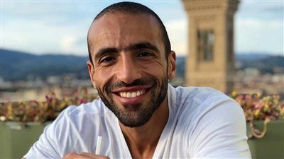 بعد وفاته اليوم.. معلومات عن المطرب الشاب عمرو ستين - الخليج الان