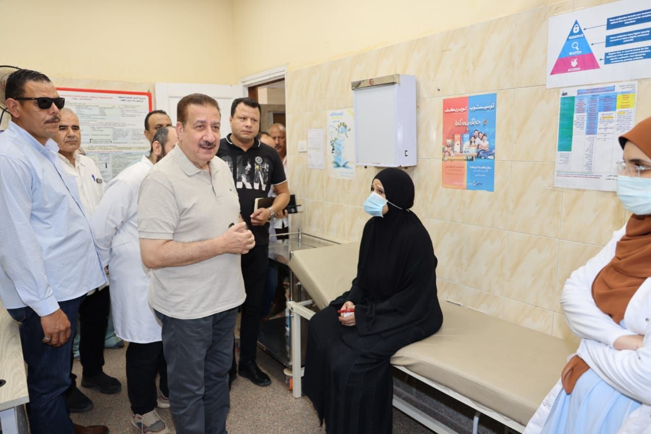 إحالة 66 موظف للتحقيق.. محافظ المنوفية يفاجئ مستشفى صدر شبين الكوم - الخليج الان