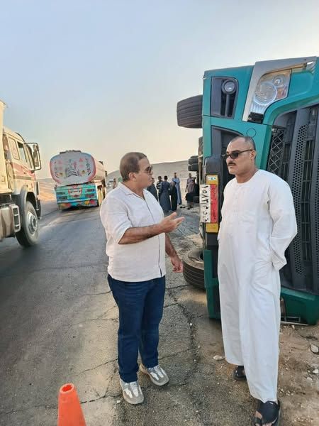 محافظ الأقصر يوجه بسرعة إنقاذ تانك بوتاجاز بعد انقـ ـلاب تريلا بطريق الرزيقات – الوادي الجديد - الخليج الان