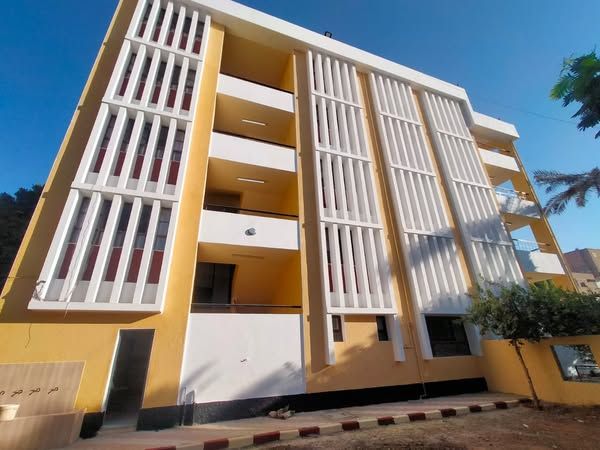 محافظ أسيوط: الانتهاء من إنشاء 22 مدرسة جديدة وصيانة 197 مدرسة أخرى استعدادًا للعام الدراسي الجديد - الخليج الان