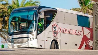 حافلة الزمالك تصل ستاد برج العرب استعدادًا لمواجهة المصري في الدوري - الخليج الان