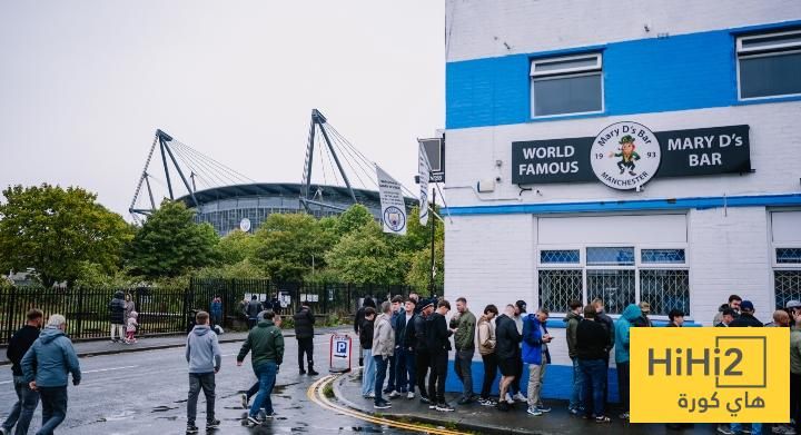الجماهير تتوافد على ملعب الاتحاد قبل الديربي