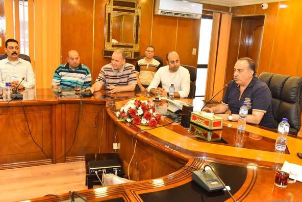 محافظ أسيوط يشدد على دمج التعليم الفني بسوق العمل وتوسيع برامج التدريب العملي استعدادًا للعام الدراسي الجديد - الخليج الان