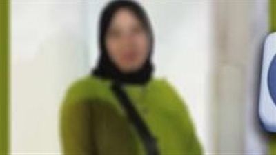 كشف حقيقة سرقة مشغولات ذهبية لسيدة وتعرضها لتخدير أثناء توجهها لمحطة مترو - الخليج الان