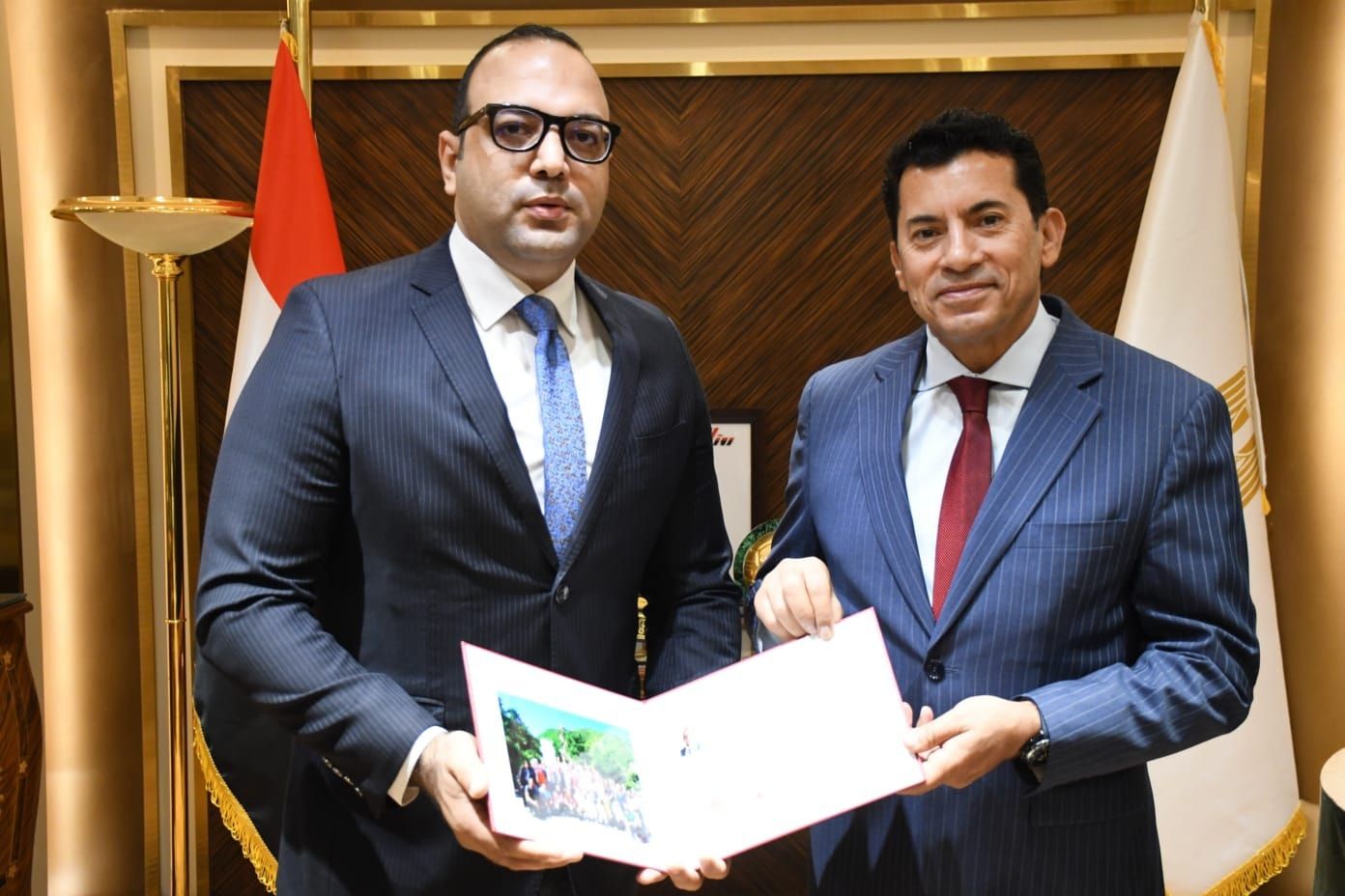 وزير الشباب والرياضة يتابع نتائج مشاركة الوفد المصري في البرنامج الدولي للتبادل والترويج الرياضي بين الصين والدول العربية - الخليج الان