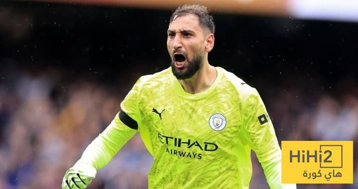 أرقام دوناروما في ظهوره الأول مع مانشستر سيتي