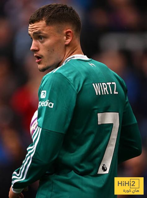 اغلى لاعب في الميركاتو يحصل على ادنى تقييم في مباراة ليفربول مع بيرنلي