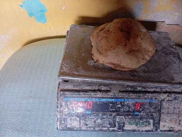 تموين الأقصر: ضبط ربع طن لانشون بقرى وبرجر وسجق.. وضبط طن كلور ومنظفات مجهولة المصدر - الخليج الان