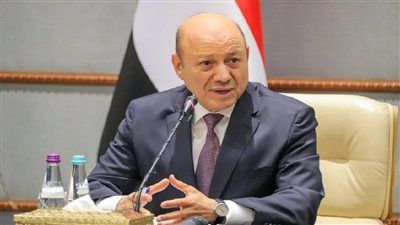 رئيس مجلس القيادة اليمني يؤكد ضرورة مقاربة شاملة للعمل العربي المشترك - الخليج الان