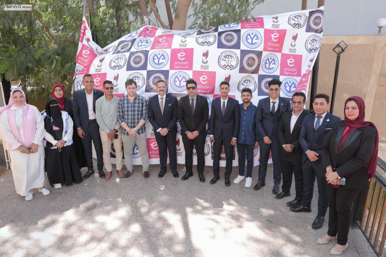 برعاية نائب محافظ سوهاج.. مؤتمر "Sohag Ai" الثاني يناقش حروب الجيل الخامس وتطبيقات الذكاء الاصطناعي في التعليم وريادة الأعمال - الخليج الان