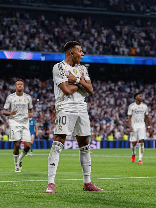 كيليان مبابي يقود ريال مدريد للفوز على مارسيليا (1/2) في دوري أبطال أوروبا - الخليج الان