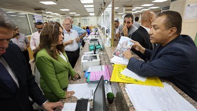 وزيرة التنمية المحلية توجه بتغير اللجنة الفنية لمنظومة التصالح بحي شرق مدينة نصر وتشكيل لجان جديدة لسرعة فحص الملفات - الخليج الان