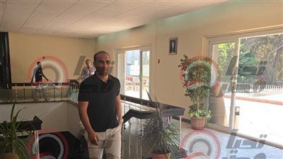 سيد عبد الحفيظ يصل إلى مقر النادي الأهلي للاجتماع مع محمود الخطيب - الخليج الان