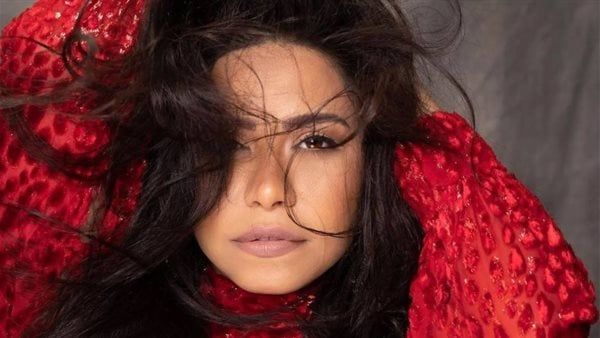 ننشر تقرير البصمة الصوتية لشيرين عبد الوهاب في قضية سب مدير حسابتها: أساءت له من تليفون شخص آخر| خاص