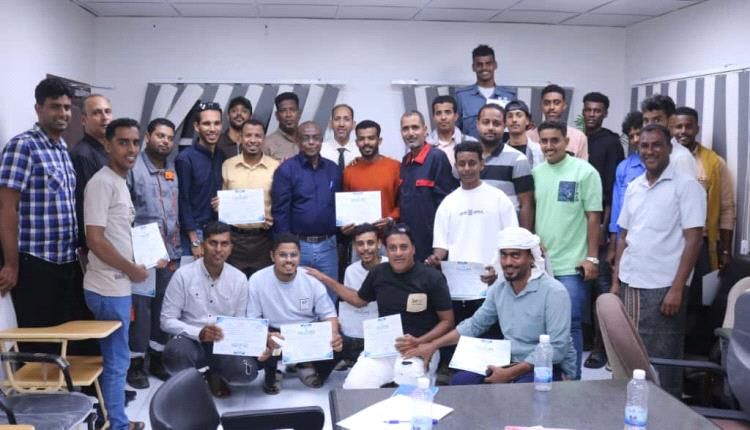 اختتام البرنامج التوعوي لموظفي "مؤسسة موانئ البحر العربي" وتكريم المشاركين من قبل قيادة المؤسسة