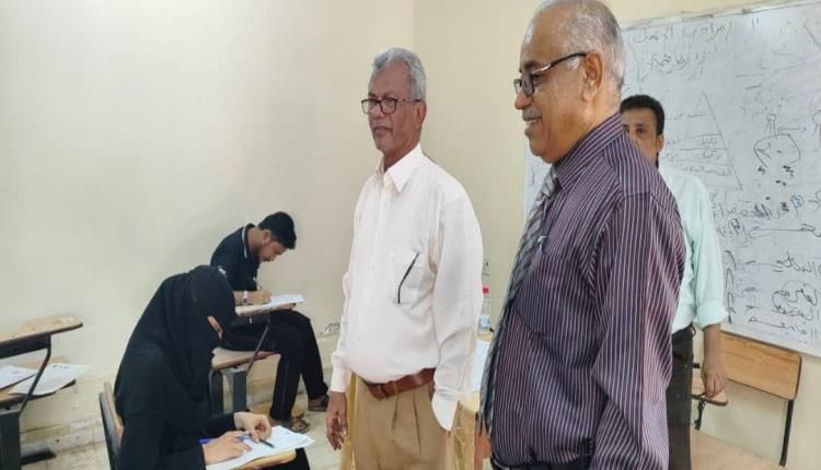 91 طالب وطالبة يتقدمون لإمتحان القبول لقسم (التغذية والعلاج الطبيعي)