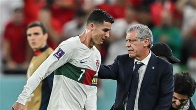 شوبير: الأهلي لا يفكر في التعاقد مع سانتوس.. والإدارة لم تدخل في مفاوضات معه - الخليج الان