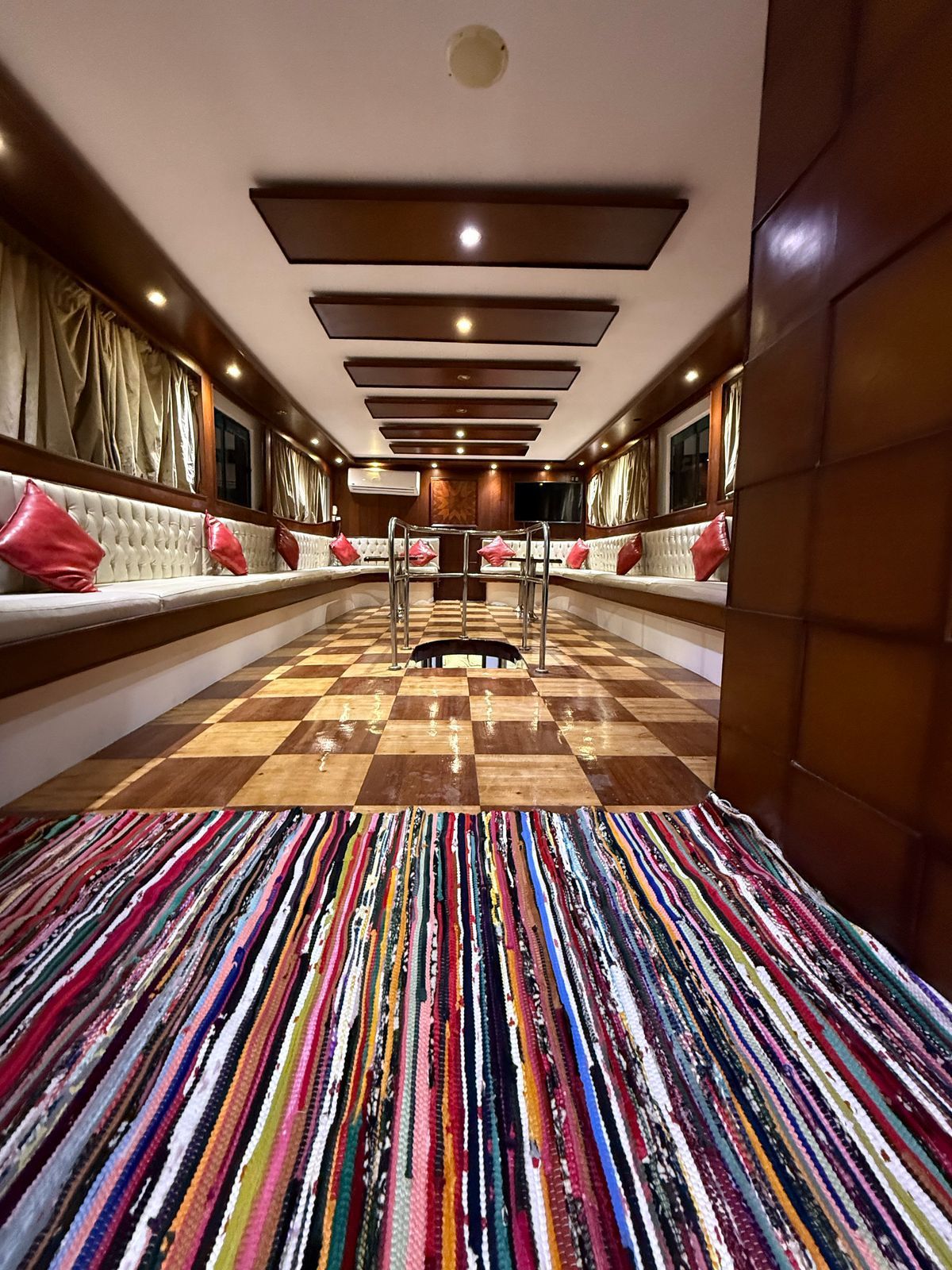 مالك شركة إبيزا ينفي مشاركة يخوته في أسطول الصمود المصري المتجه إلى غزة - الخليج الان