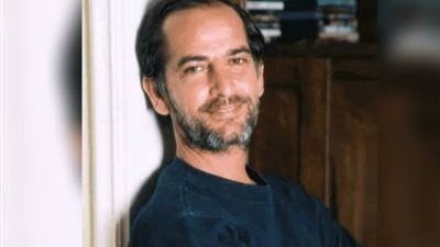 في ذكرى رحيله الثالثة.. هشام سليم وجه لا يغيب ويسرا تستعيد لحظاتهما سويًا - الخليج الان