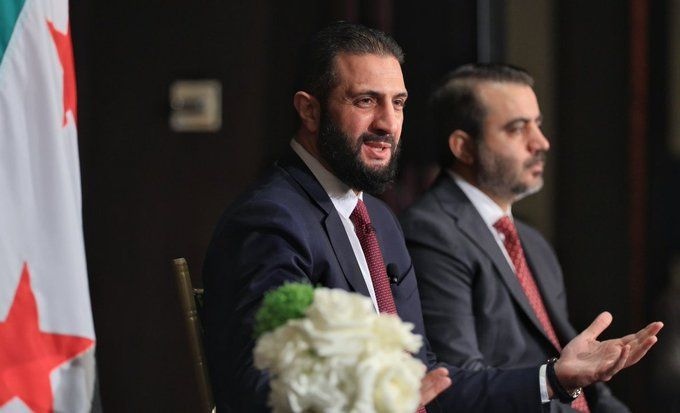 الشرع: لا نريد الدخول بمعركة مع إسرائيل.. وأقول للعالم ارفعوا العقوبات وانتظروا النتائج - الخليج الان