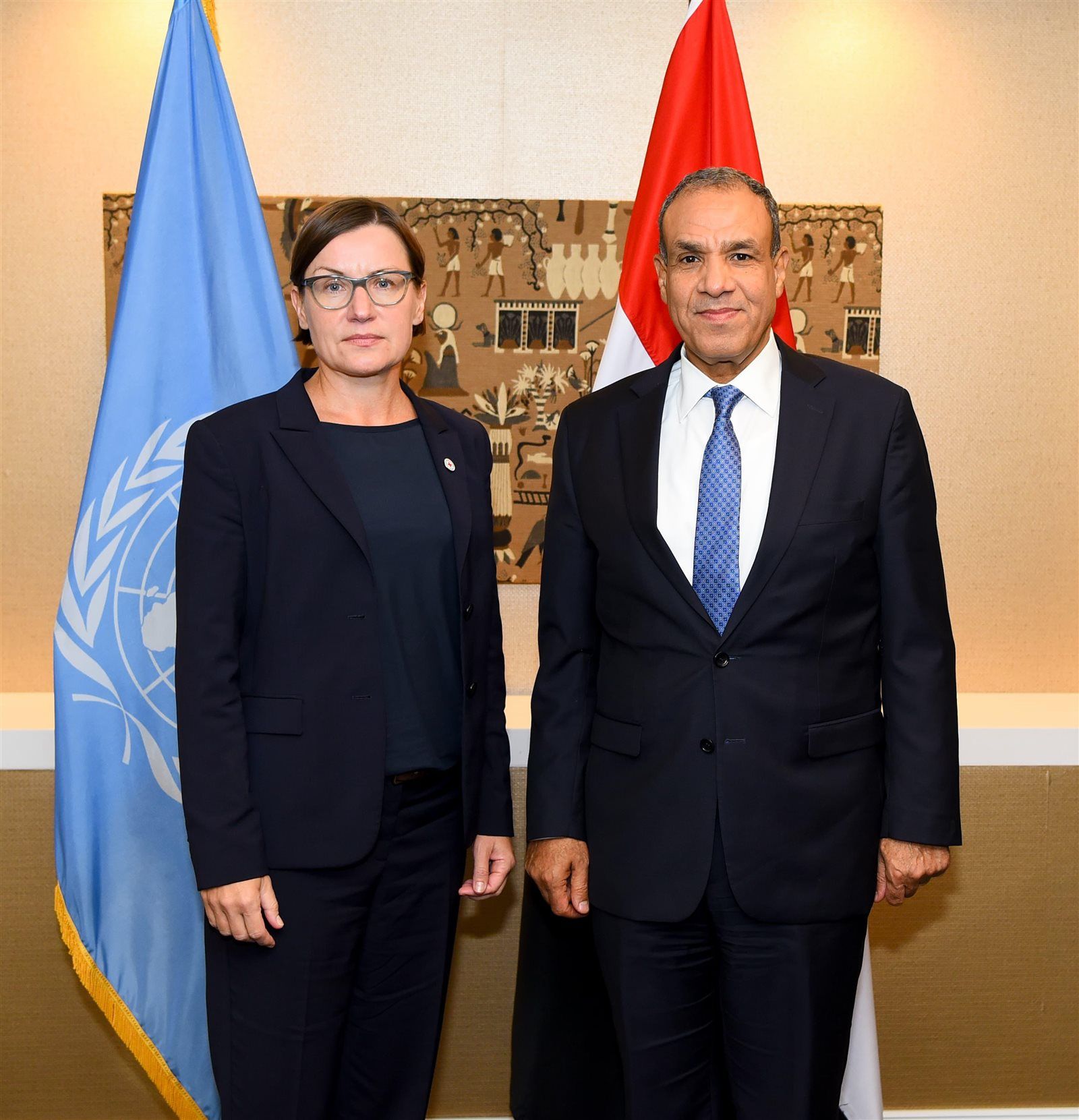 «رسائل مصرية حاسمة».. وزير الخارجية: نحذر من خطورة العمليات العسكرية الإسرائيلية في غزة ومخطط التهجير مرفوض - الخليج الان