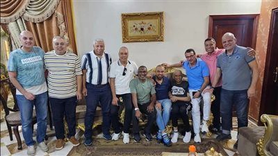 الكاس يتقدم نجوم جيل 90 لزيارة صابر عيد في المحلة - الخليج الان