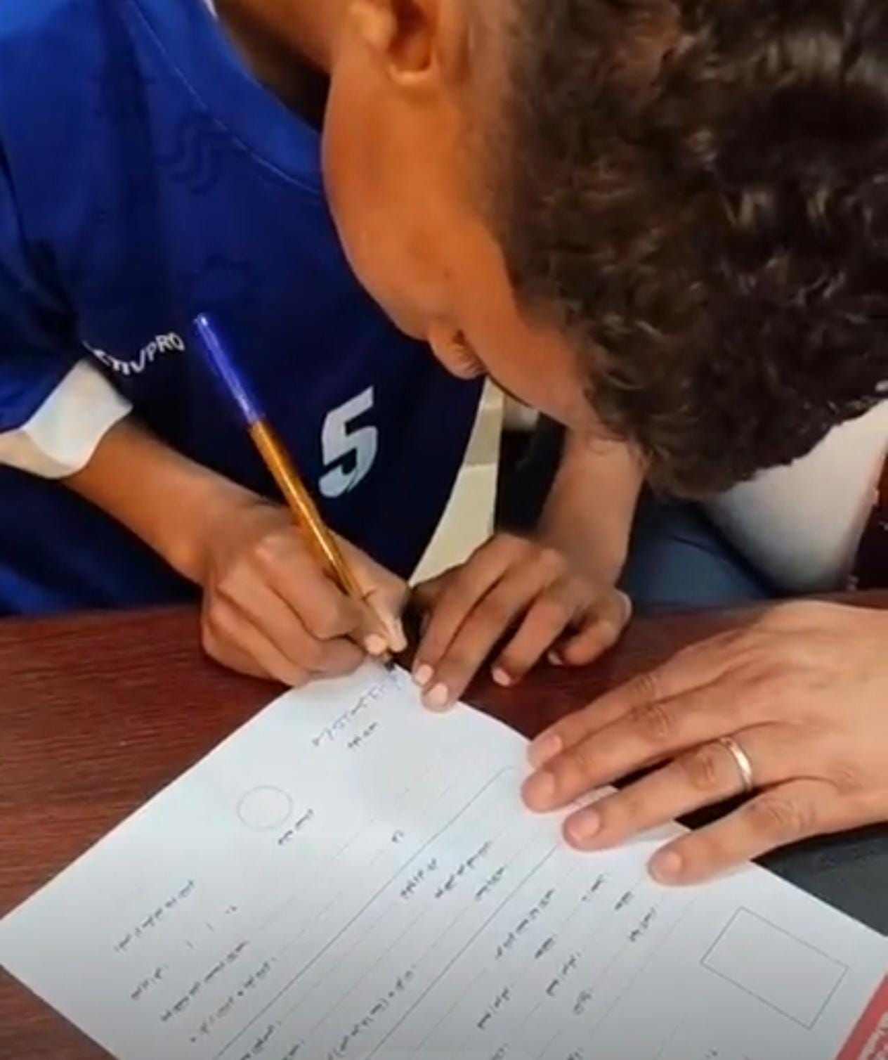 بعد حلم طويل.. نادي القناة يفتح أبوابه للموهبة الصغيرة "ماجد" - الخليج الان