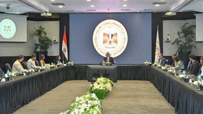 وزير الاستثمار يلتقي وفد مؤسسة شفيق جبر في إطار مبادرات التعاون الثقافي والاقتصادي التي أطلقتها المؤسسة - الخليج الان