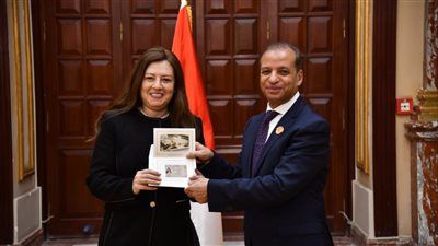 النائبة سوزى سمير لـ تليجراف الخليج عقب استلام كارنيه عضوية الشيوخ 2025: سأعمل على تشريعات لـ«حماية المُطلقات» وهنواجه«الرجعيين» - الخليج الان