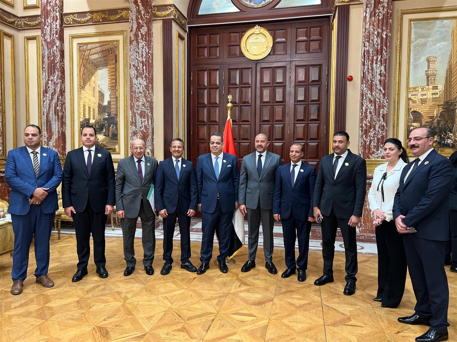 احتفاء خاص بالنائب أحمد دياب أثناء استلامه كارنيه عضوية مجلس الشيوخ 2025 ..صور - الخليج الان