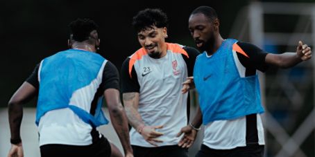 القادسية ضيفًا ثقيلًا على العروبة