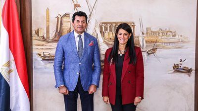 وزيرة التخطيط تستعرض ملفات العمل المشترك وجهود تنفيذ الخطة الاستثمارية لـ «الشباب والرياضة» لعام 2025/2026 - الخليج الان