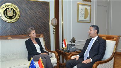وزير التموين يبحث مع سفيرة الاتحاد الأوروبي تعزيز التعاون في الأمن الغذائي والتجارة الداخلية - الخليج الان
