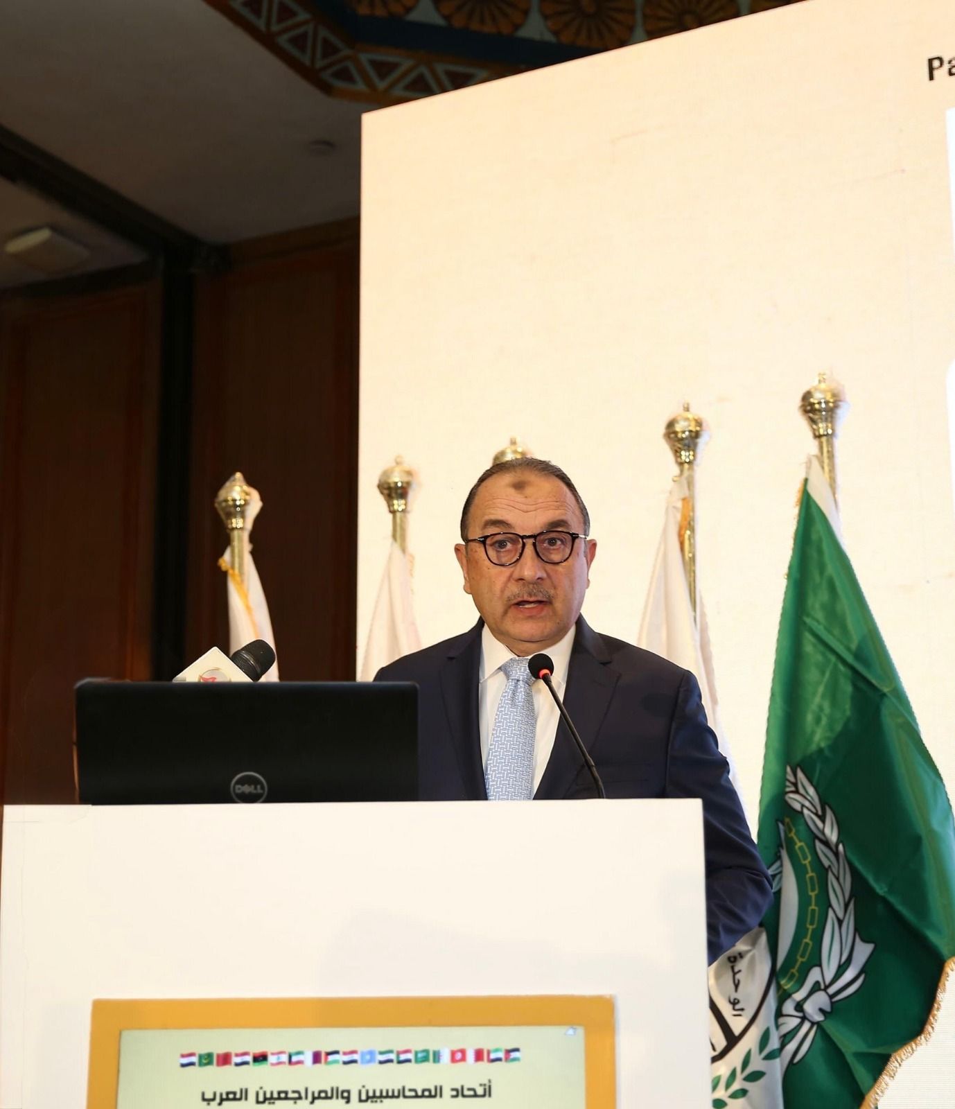 وزير قطاع الأعمال: الشفافية والاستدامة والتحول الرقمي هي مفاتيح النمو الاقتصادي - الخليج الان